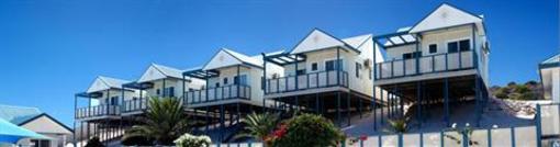 фото отеля Oceanside Village