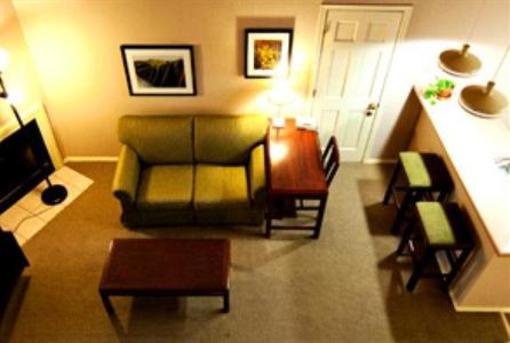 фото отеля Habitat Suites Hotel