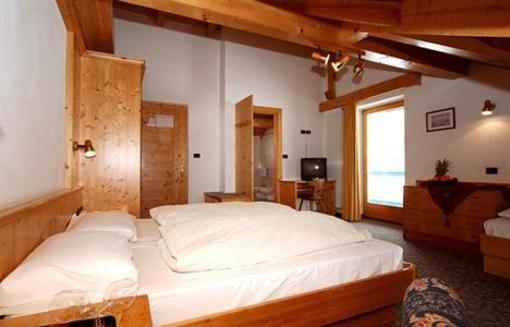 фото отеля Hotel Savoy Vigo di Fassa