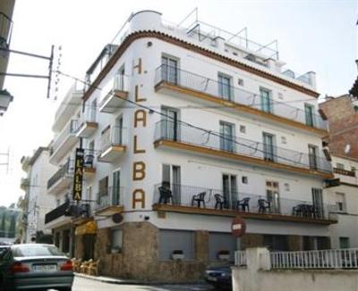 фото отеля Hostal L Alba Tossa de Mar