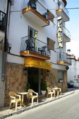 фото отеля Hostal L Alba Tossa de Mar