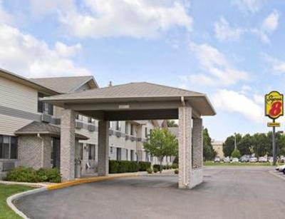 фото отеля Super 8 Brookings