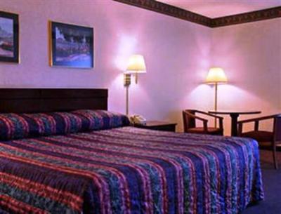 фото отеля Super 8 Evansville North