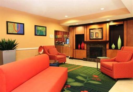 фото отеля Super 8 Evansville North