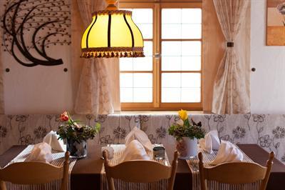 фото отеля Hotel Gasthof Zum Ochsen Furtwangen im Schwarzwald