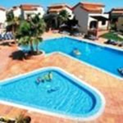 фото отеля Nuramar Apartments