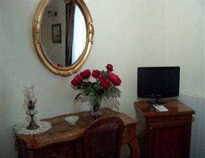 фото отеля Marchese Sala B&B