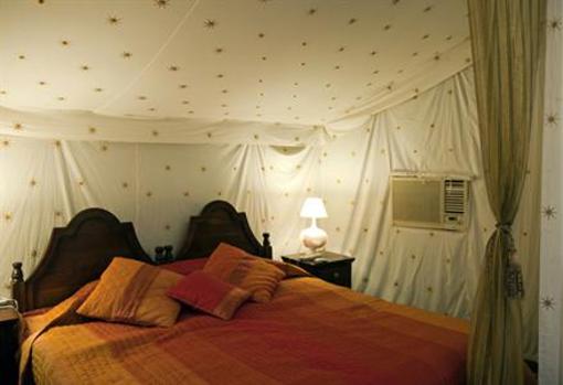 фото отеля Orchard Tents Pushkar