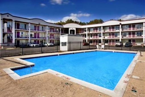 фото отеля Americas Best Value Inn Montgomery (Alabama)