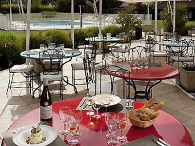 фото отеля Mercure Auxerre Nord