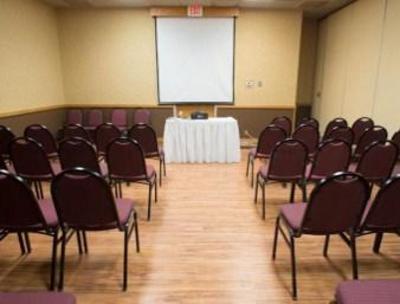 фото отеля Ramada Bismarck Hotel