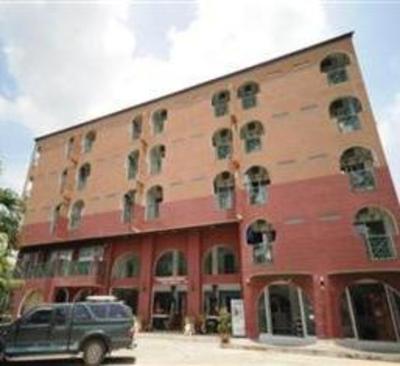 фото отеля Baan Khun Mae Apartment
