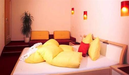 фото отеля Relax Apart Resort Langenfeld