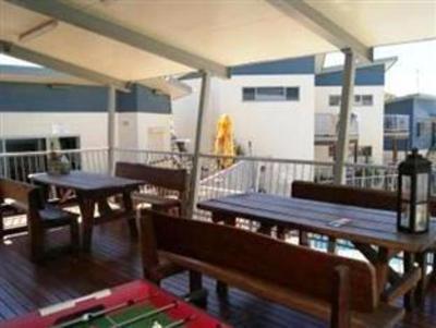 фото отеля Emus Beach Resort