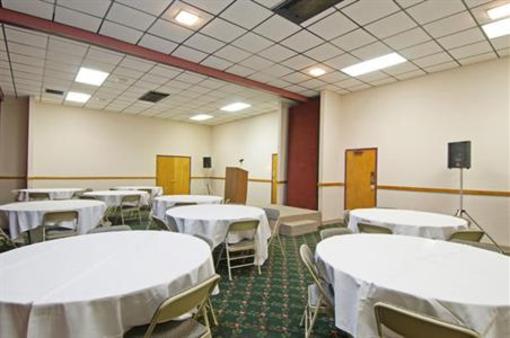 фото отеля Americas Best Value Inn Shawnee (Oklahoma)