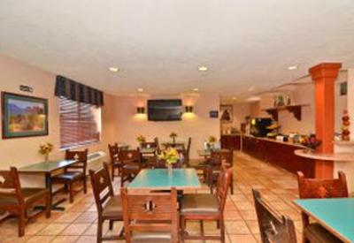 фото отеля Americas Best Value Inn & Suites - North Albuquerque