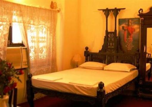 фото отеля Newtons Manor Jodhpur