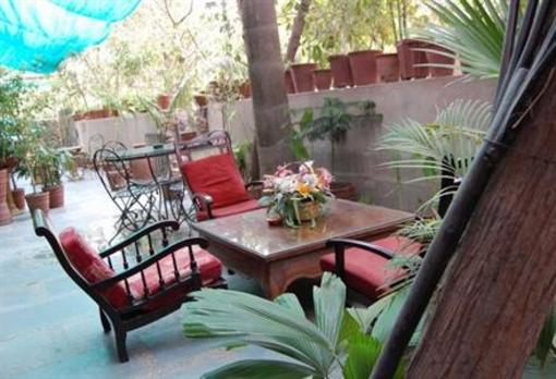 фото отеля Newtons Manor Jodhpur