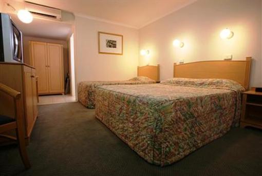 фото отеля Comfort Inn Blue Lagoon