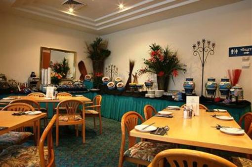 фото отеля Comfort Inn Blue Lagoon