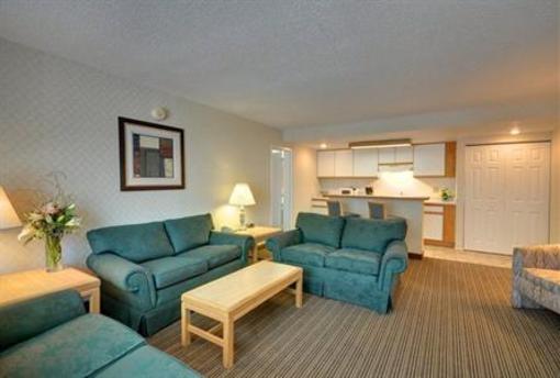 фото отеля Best Western DeKalb Inn & Suites