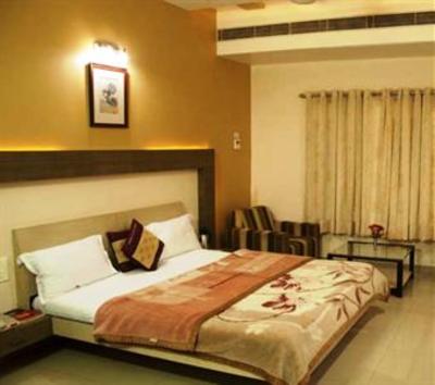 фото отеля Hotel Harmony Rajkot
