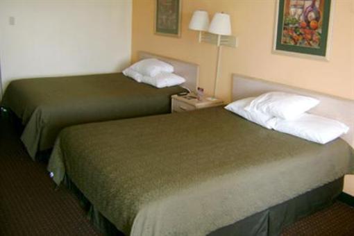 фото отеля Summit Inn Hotel and Suites