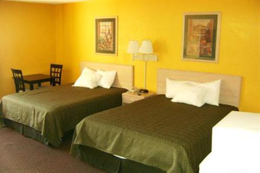 фото отеля Summit Inn Hotel and Suites