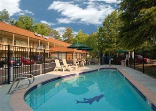 фото отеля Econo Lodge Parkway Historic Area