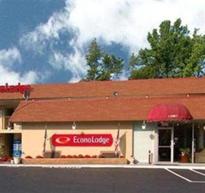 фото отеля Econo Lodge Parkway Historic Area