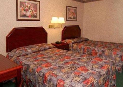 фото отеля Econo Lodge Parkway Historic Area