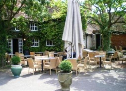 фото отеля The Angel Inn Stoke by Nayland