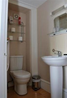 фото отеля Invercloy Guest House
