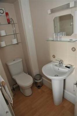 фото отеля Invercloy Guest House