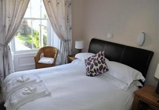 фото отеля Invercloy Guest House