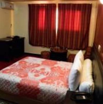 фото отеля Hotel Doumss