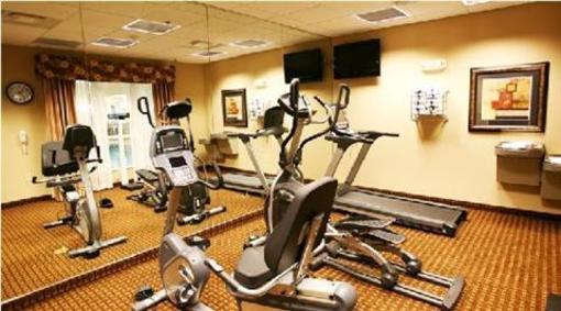 фото отеля Holiday Inn Express Salinas