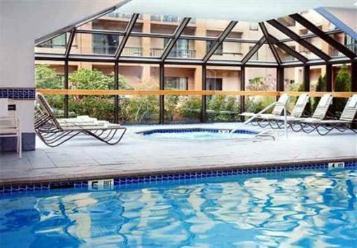 фото отеля Courtyard Norwalk CT