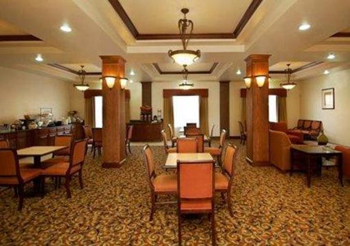 фото отеля Comfort Inn & Suites Glen Rose