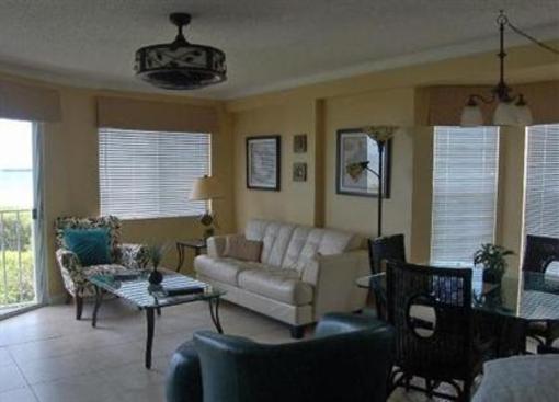 фото отеля Ocean Pointe Suites at Key Largo
