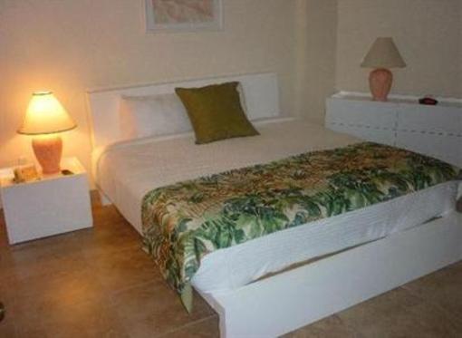 фото отеля Ocean Pointe Suites at Key Largo