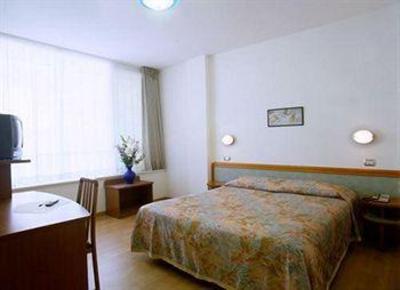 фото отеля Hotel St. Pierre Rimini