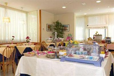 фото отеля Hotel St. Pierre Rimini