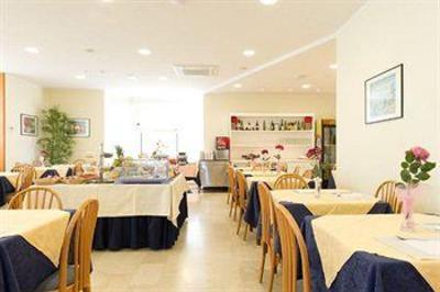 фото отеля Hotel St. Pierre Rimini