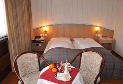 фото отеля Hotel Landgasthof Rosslipost