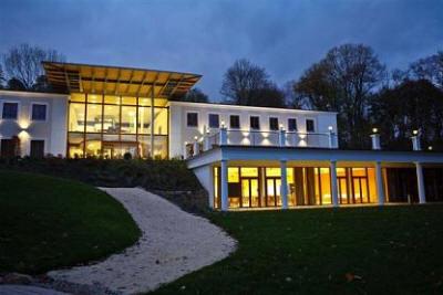 фото отеля Schlosspark Mauerbach
