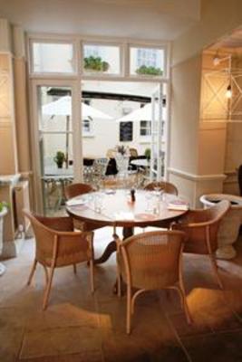 фото отеля The Fleece Hotel
