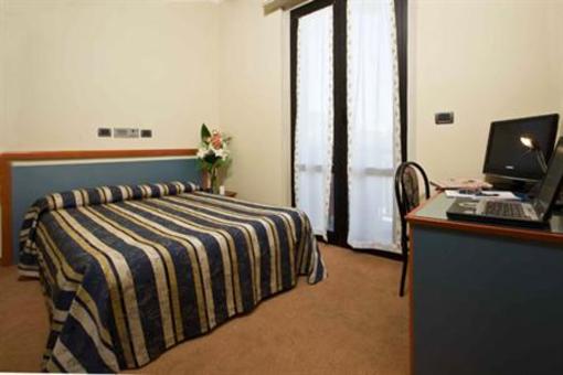фото отеля Hotel Due Mari Rimini