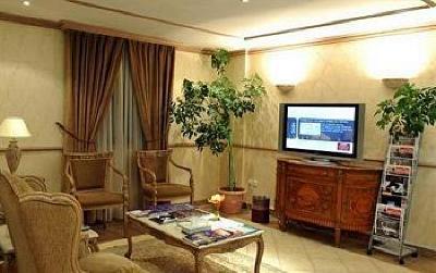 фото отеля Riyadh Palace Hotel