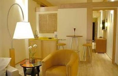 фото отеля European Village Resort Palm Coast